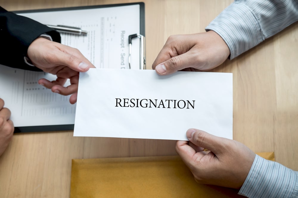 مدیریت فرآیند استعفا؛ چگونه روند ترک سازمان را مدیریت کنیم؟